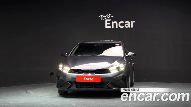 Kia K3 2022 — photo 3