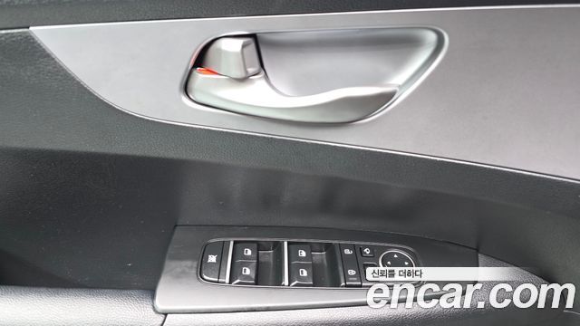 Kia K3 2022 — photo 27