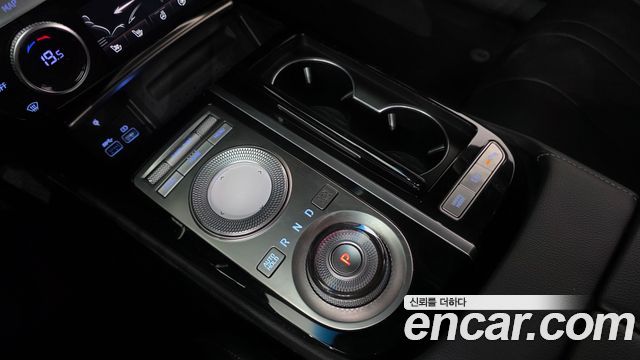 Genesis G80 2022 — photo 12