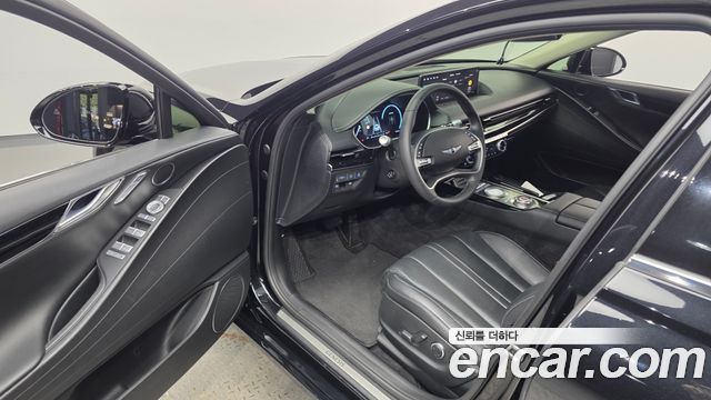Genesis G80 2022 — photo 13
