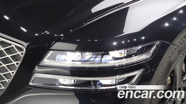 Genesis G80 2022 — photo 8