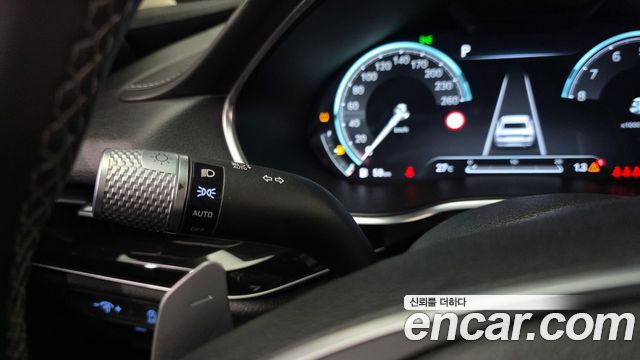 Genesis G80 2022 — photo 28