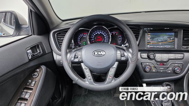 Kia K5 2013 — photo 13