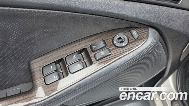 Kia K5 2013 — photo 18