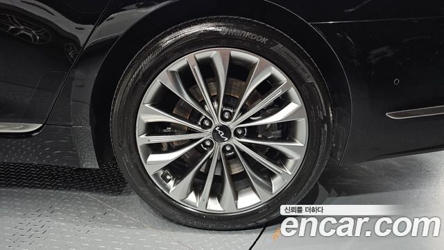 Kia K9 2022 — photo 7