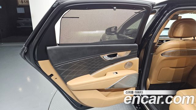 Kia K9 2022 — photo 15