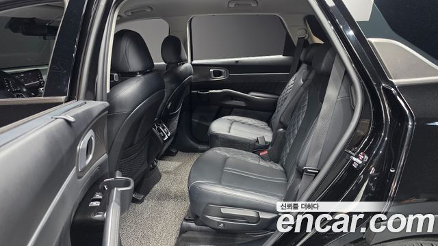 Kia Sorento 2021 — photo 16