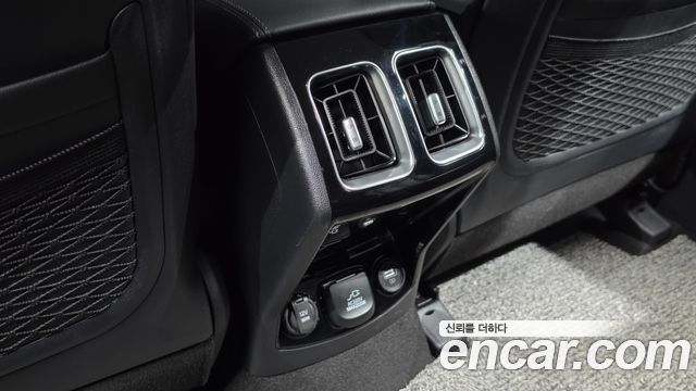 Kia Sorento 2021 — photo 29