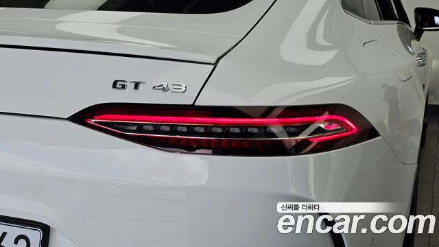 Mercedes-Benz AMG GT 2023 — photo 9