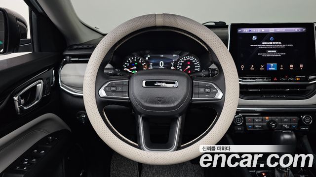 Jeep Compass 2022 — photo 19
