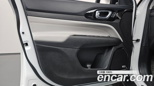 Jeep Compass 2022 — photo 14