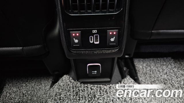 Jeep Compass 2022 — photo 35
