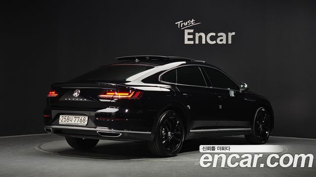 Volkswagen Arteon 2019 — photo 2