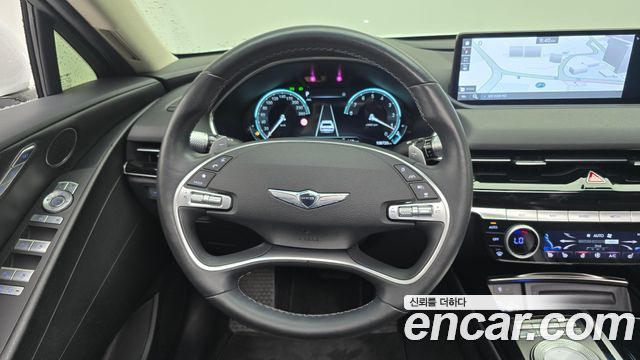 Genesis G80 2022 — photo 13