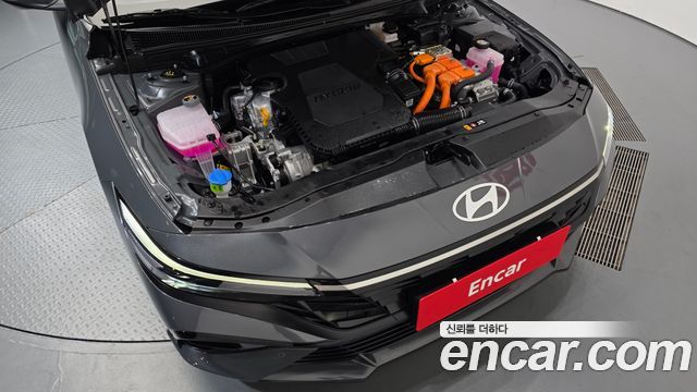 Hyundai AVANTE 2025 — photo 6