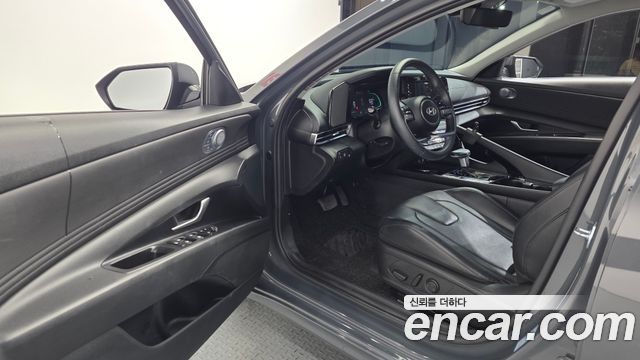 Hyundai AVANTE 2025 — photo 10