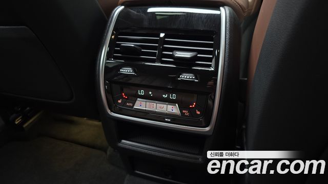 BMW X6 2026 — photo 30