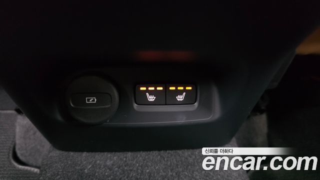 Volvo XC40 2021 — photo 19