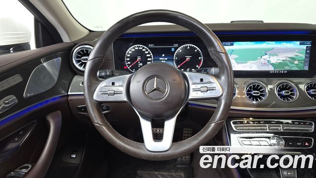 Mercedes-Benz CLS-Class 2020 — photo 19