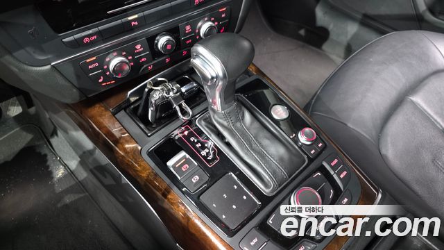 Audi A6 2013 — photo 9