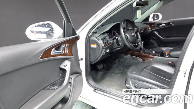 Audi A6 2013 — photo 11