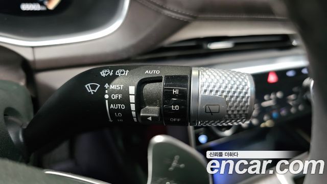 Genesis GV80 2021 — photo 32