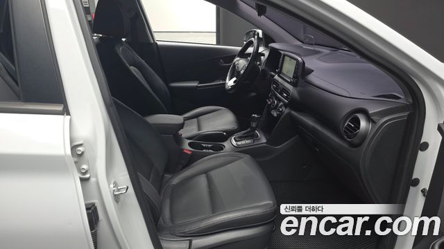 Hyundai Kona 2018 — photo 11