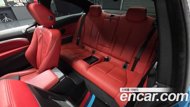 BMW 4-Series 2018 — photo 10