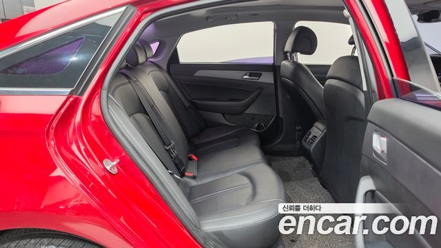 Hyundai Sonata 2017 — photo 17