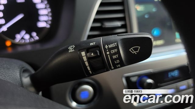 Hyundai Sonata 2017 — photo 30