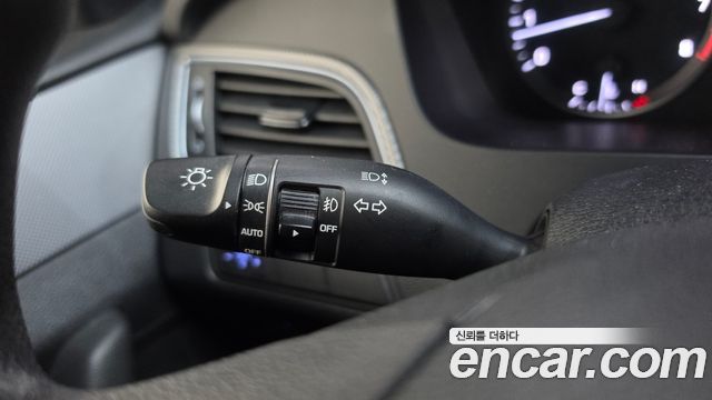 Hyundai Sonata 2017 — photo 33