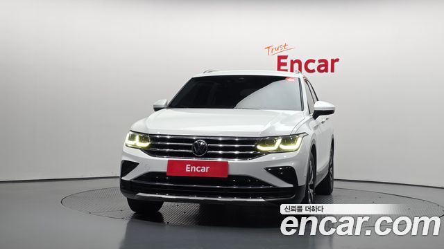 Volkswagen Tiguan 2021 — photo 3
