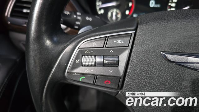 Genesis EQ900 2018 — photo 23