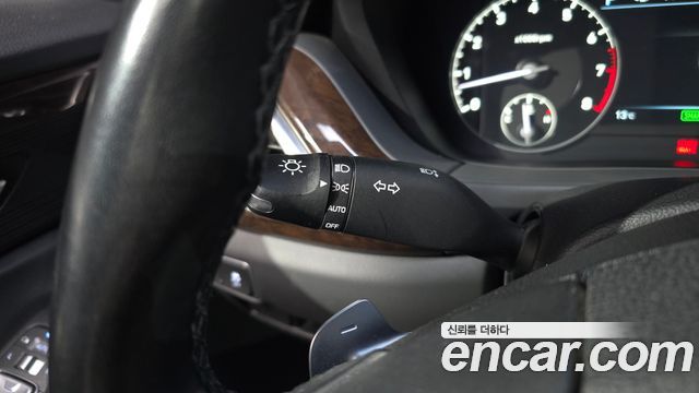 Genesis EQ900 2018 — photo 27