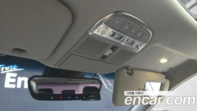 Genesis EQ900 2018 — photo 30