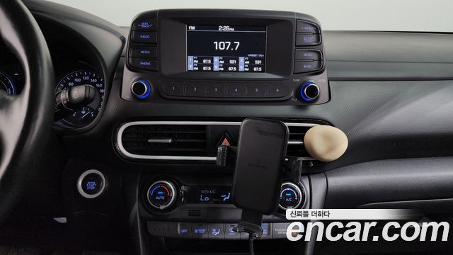 Hyundai Kona 2020 — photo 19