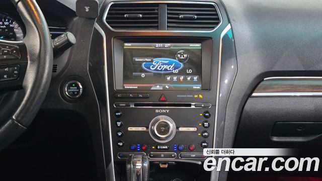 Ford Explorer 2016 — photo 14