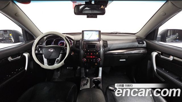 Kia Sorento 2011 — photo 7