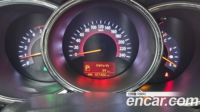 Kia Sorento 2011 — photo 8
