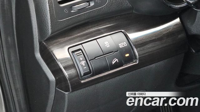 Kia Sorento 2011 — photo 14