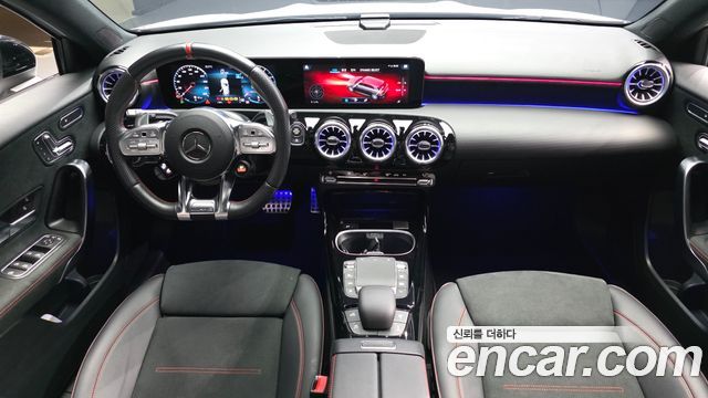 Mercedes-Benz A-Class 2023 — photo 10