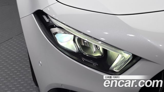 Mercedes-Benz A-Class 2023 — photo 8