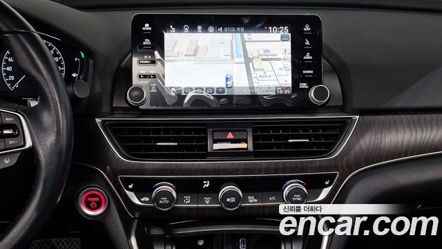 Honda Accord 2020 — photo 20