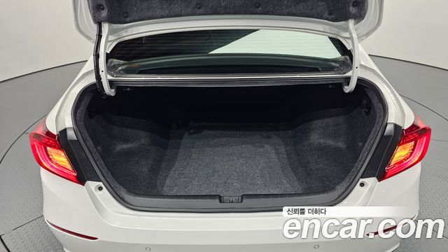 Honda Accord 2020 — photo 26