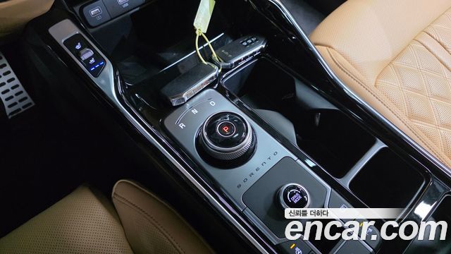 Kia Sorento 2023 — photo 9