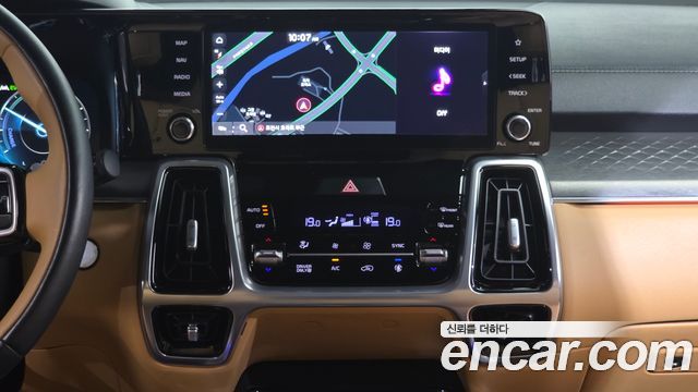 Kia Sorento 2023 — photo 14
