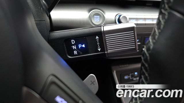 Hyundai Kona 2023 — photo 12