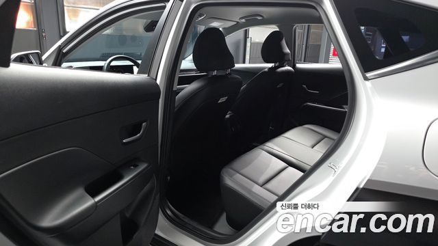 Hyundai Kona 2023 — photo 16