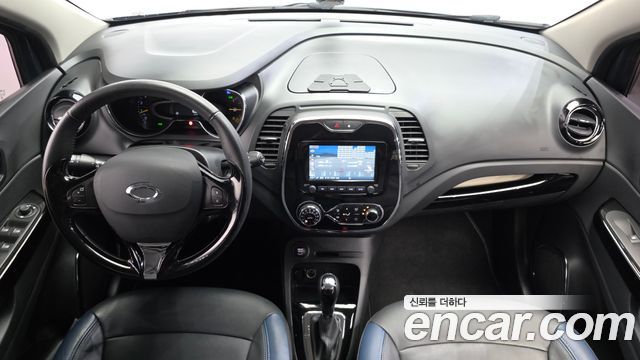 Renault Korea QM3 2016 — photo 7
