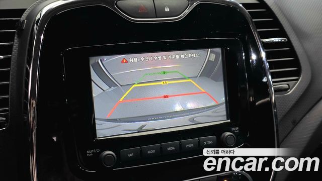 Renault Korea QM3 2016 — photo 15